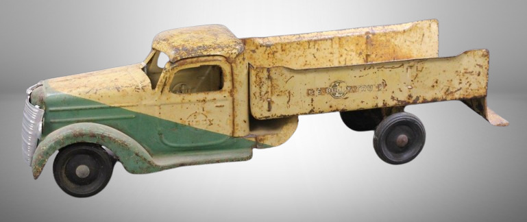 Buddy L pressed steel truck, 22"l