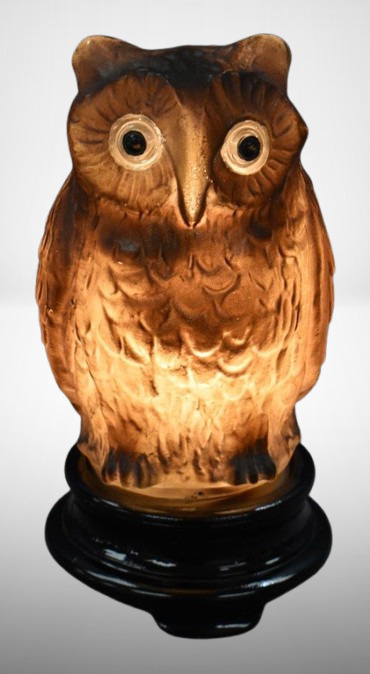 Tiffin Glass figural Owl night lamp, 8.5" - works!