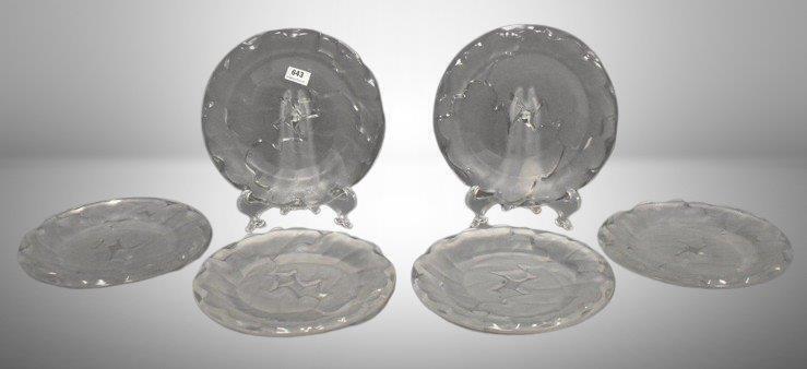 (6) Signed Lalique 7"d plates in the Chene pattern featuring intaglio leaf pattern