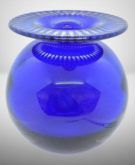 Mrkd. Tiffany and Co. 6" cobalt blue spittoon-shaped vase