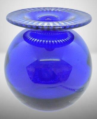 Mrkd. Tiffany and Co. 6" cobalt blue spittoon-shaped vase