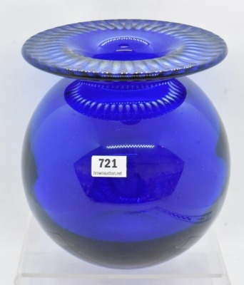 Mrkd. Tiffany and Co. 6" cobalt blue spittoon-shaped vase - 2