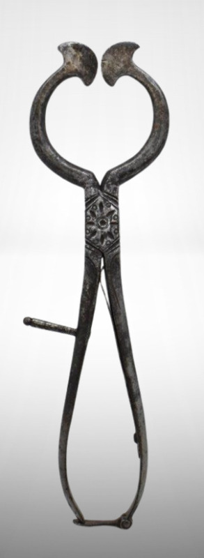 Primitive cast iron set of sugar cutters