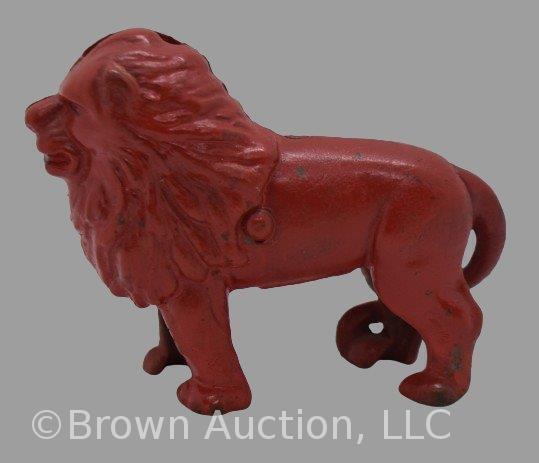 Cast Iron Arcade red lion bank, 3.75"h