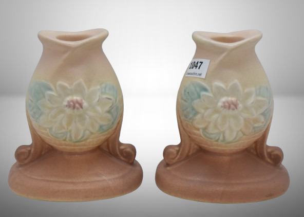 Pair of Hull Water Lily L-22-4" candleholders, tan/ brown