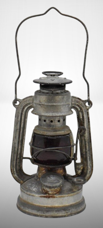 Feuerhand No. 75 Atom kerosene lantern w/ red glass