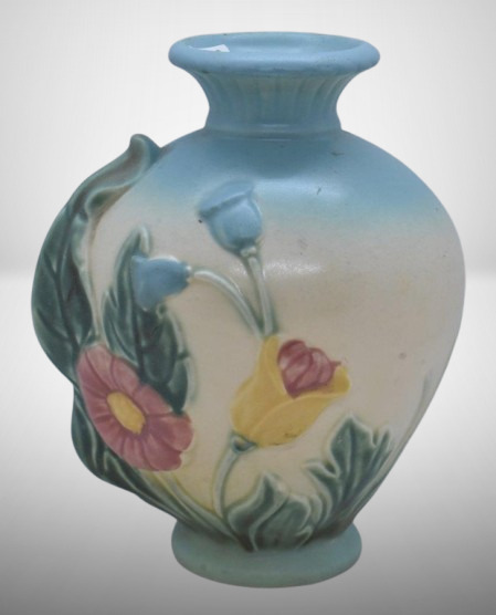 Hull Bow Know B-4-6.5" vase, blue/ green, paper label