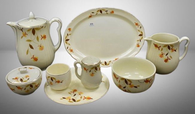 Grouping of Hall's China Autumn Tea Leaf Pattern pcs