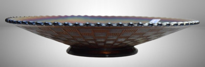 Carnival Glass Strawberry/ Basketweave (Northwood) 9"d plate, amy. - 6