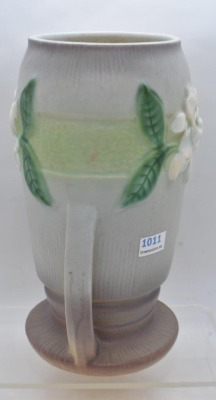 Roseville Gardenia 683-8" vase, gray - 2