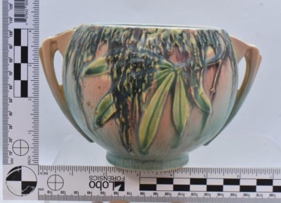 Roseville Moss 289-4" bowl, pink/ green - 3