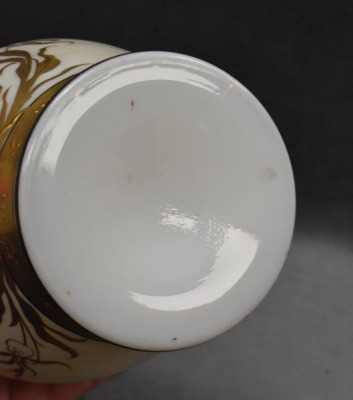 Victorian Limoges? 9" portrait vase, gold enameled decorations - 6