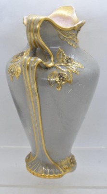 Mrkd. Royal Bonn Art Nouveau 8.5" portrait vase - 6