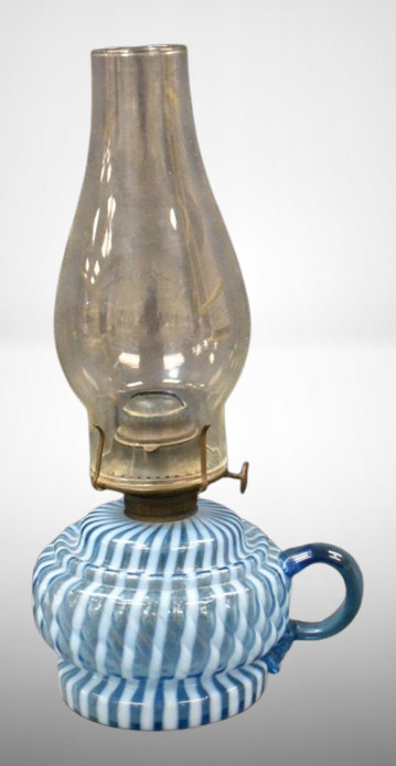 Blue opalescent Sheldon Swirl finger hold kerosene lamp, 4.5"