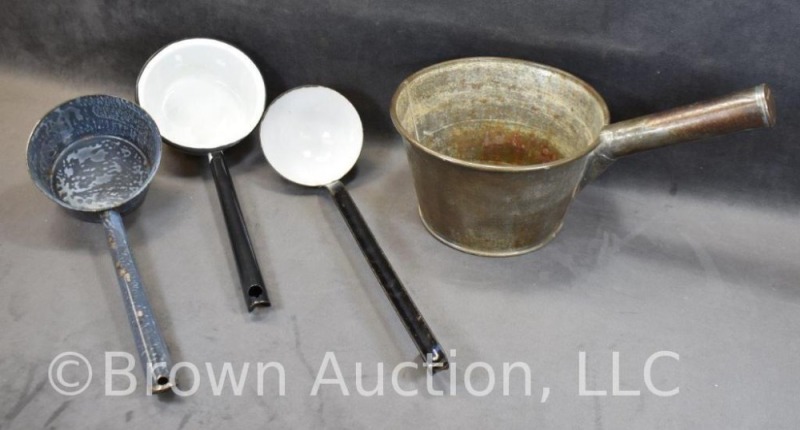 (3) Graniteware dippers and sauce pan