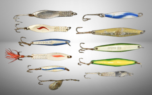 (11) Vintage fishing lures incl. Spoofer, Salas, GM Skinner, etc.