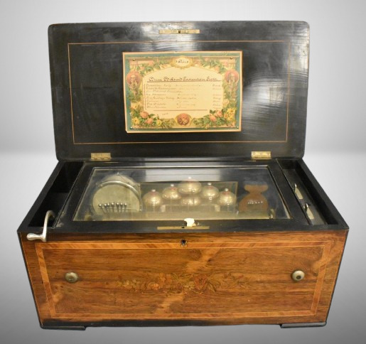 Swiss cylinder music box in beautiful wood case