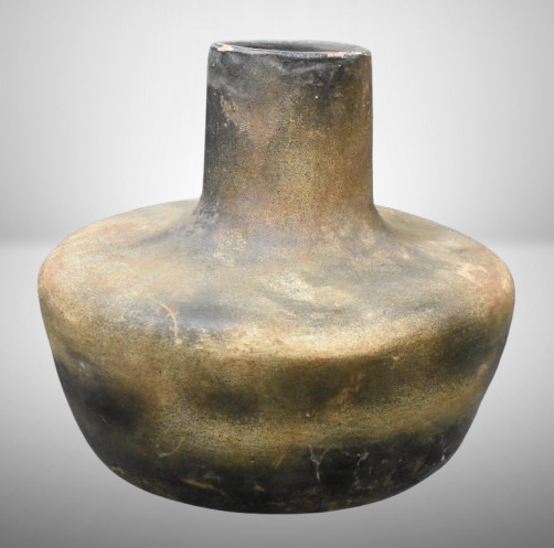 Pre-Columbian Native American Indian 6"h water vessel/ bottle