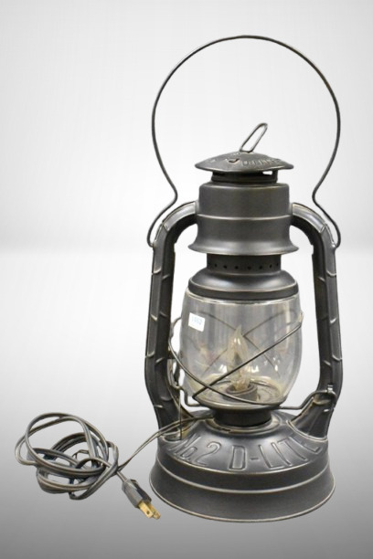 Electrified Dietz No. 2 D-lite railroad kerosene lantern