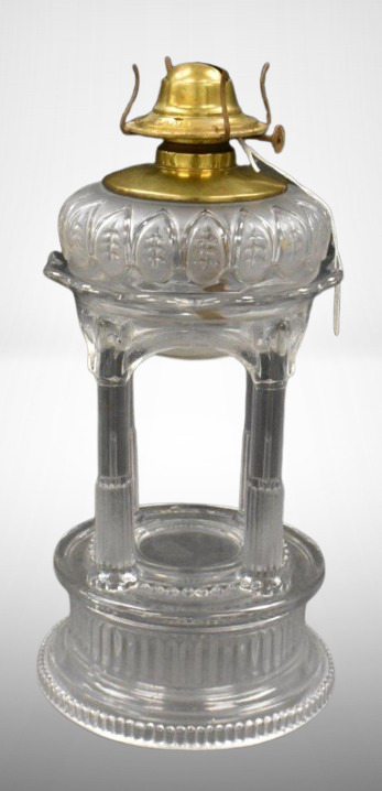 Clear Adams Temple/ Applesauce kerosene lamp