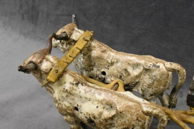 early Hubley cast iron Oxen Drawn Log Wagon - missing the rider - 3