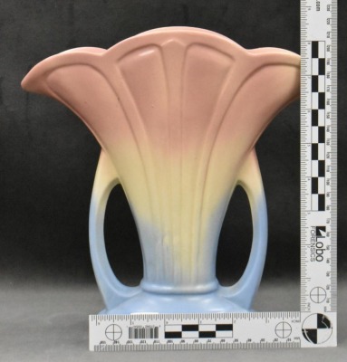 Hull Mardi Gras Granada 47-9" fan vase, pink/ blue - 8