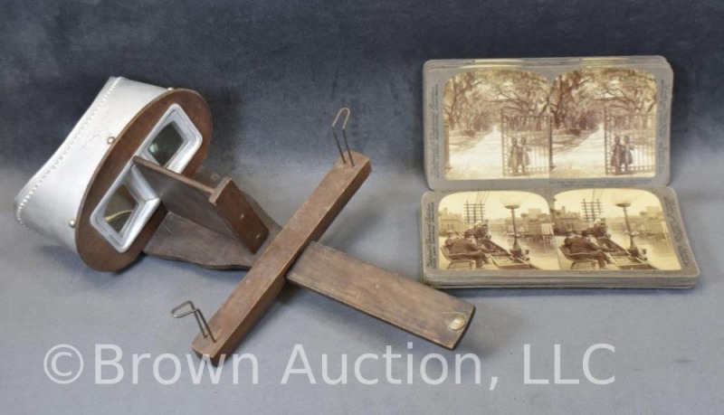 Monarch stereoscope and 16 cards