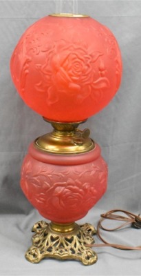 Red satin glass Raised Roses Gone with the Wind lamp - 5