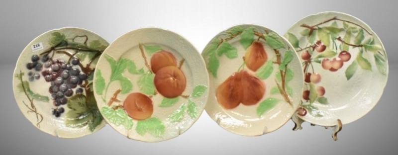 (4) French Majolica Faience 8.25"d plates, fruit