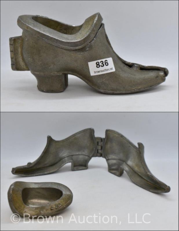 Pewter shoe-shape ice cream mold, #570