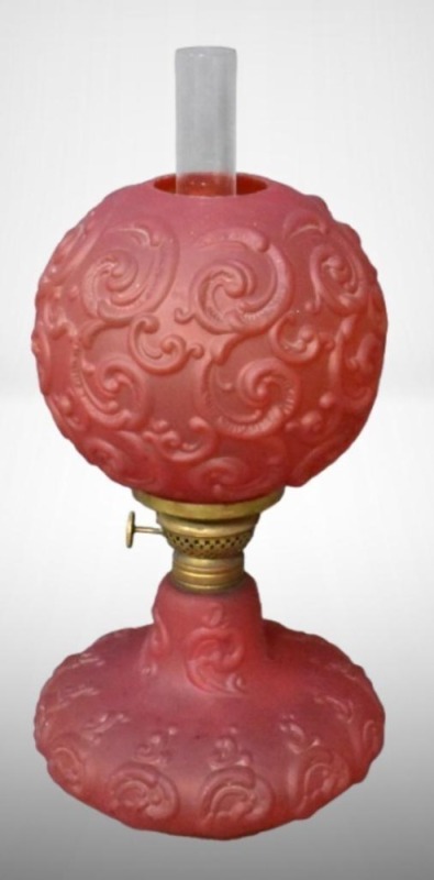 Junior Banquet Embossed Scrolls red satin glass oil lamp