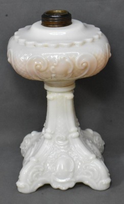 Princess Feather EAPG milk-glass oil lamp - 3