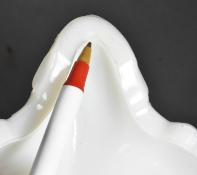 Princess Feather EAPG milk-glass oil lamp - 9