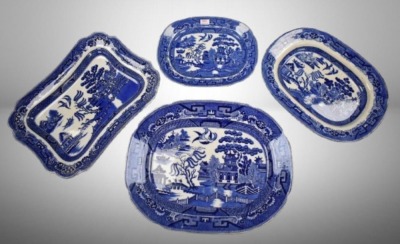(4) Staffordshire Blue Willow platters