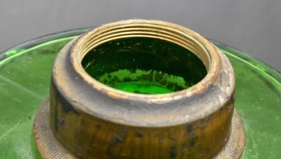 (3) Queen Heart kerosene lamp stands, green - 14