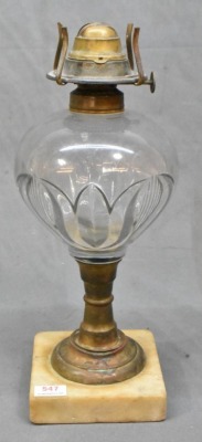 Clear Glass oil lamp on brass column and mable base - 2