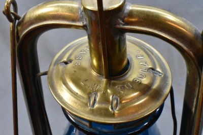 L.W. Tubular brass lantern with blue globe - 5