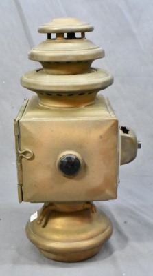 E&J Brass Carriage/Car Lantern - 4