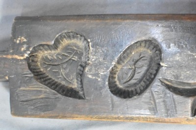 Maple sugar mold, 12.5"l x 3.75"w - 3