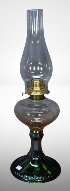 Riverside Clinch on Collar kerosene lamp, emerald green luster base