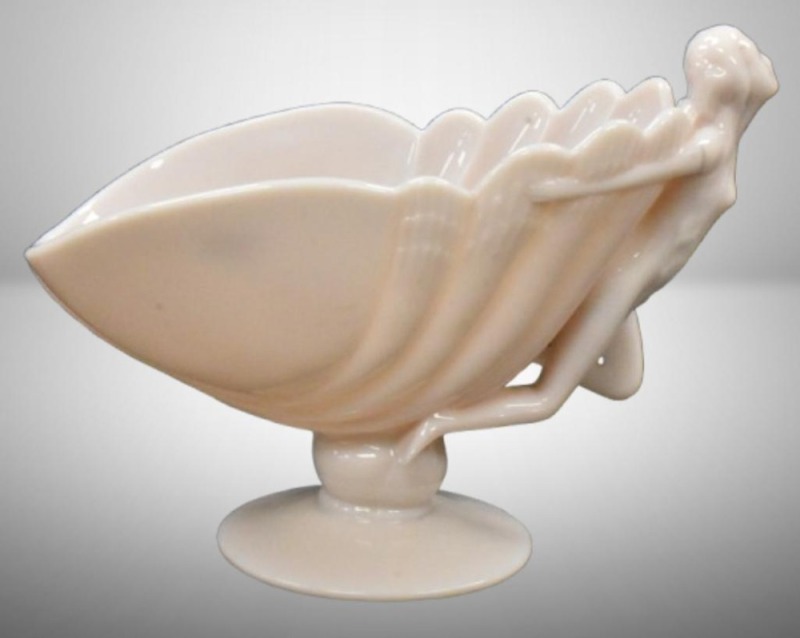 Cambridge Crown Tuscan Glass Flying Lady compote, tazza pink