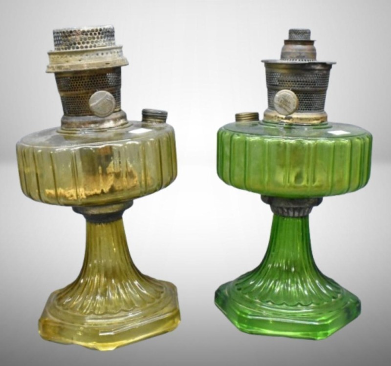 (2) Aladdin Model B Corinthian lamp stands, green and amber