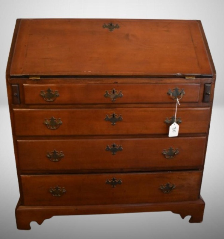 Mahogany drop-leaf desk, 4-drawer storage below