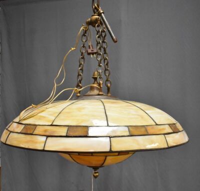 Art Deco hanging leaded glass lamp, flying saucer look - 4
