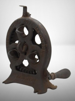Cast Iron "The New-Era Rope Machine" (Minneapolis, Minn) - works