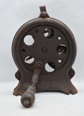 Cast Iron "The New-Era Rope Machine" (Minneapolis, Minn) - works - 5