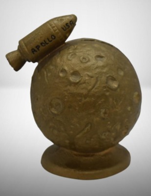 1968 Cast Iron "USA Apollo" moon land still bank
