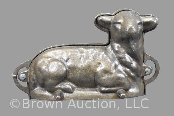 Cast Iron lamb cake mold by Wagner