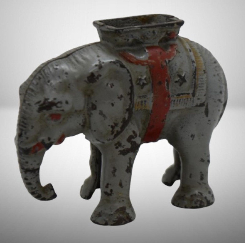Hubley Cast Iron elephant w/ howdah still bank, short trunk