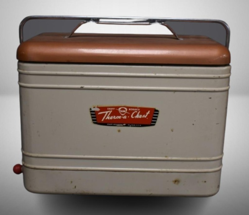 Vintage Knapp Monarch Therm-a-Chest steel ice chest cooler w/ inner tray